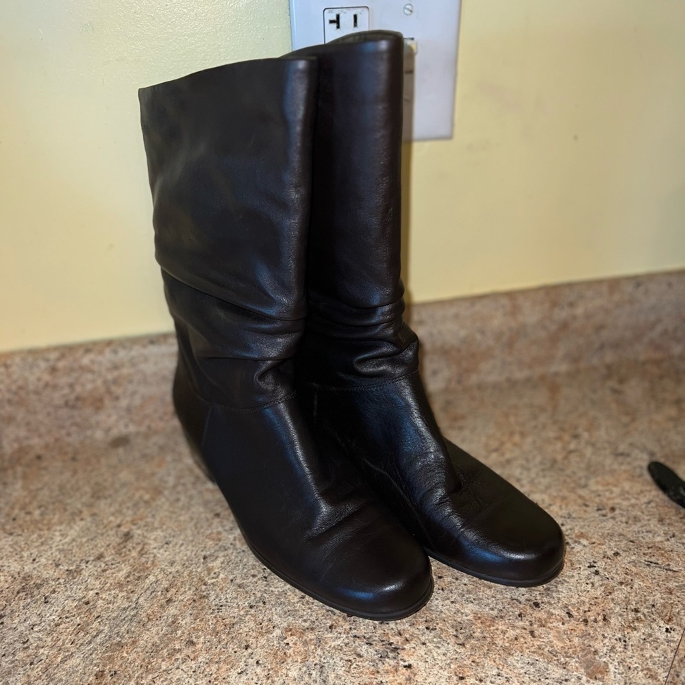 Liz Baker Boots